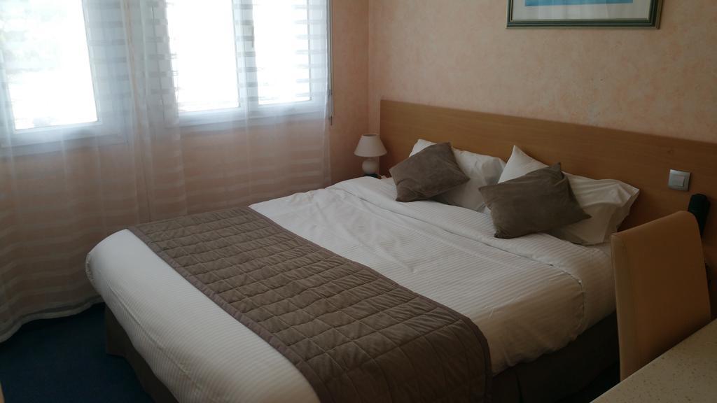 De La Hotel 3*